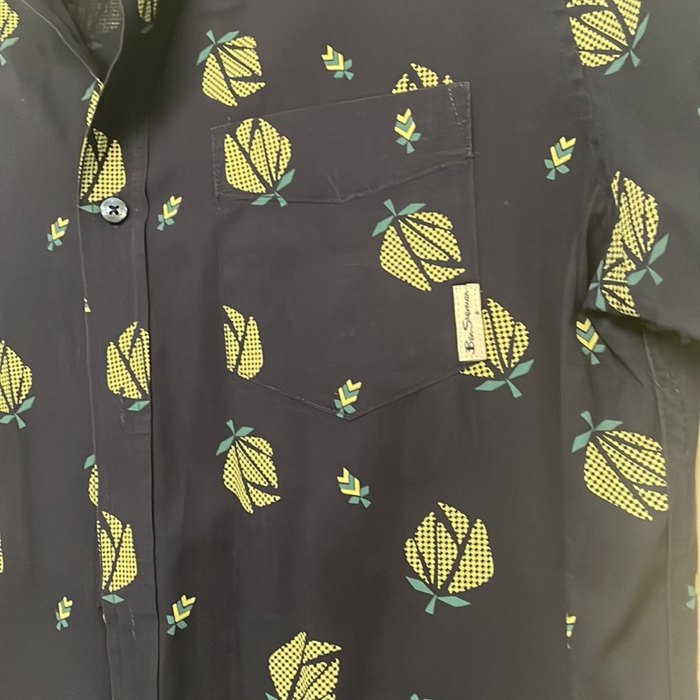 Ben Sherman button down shirt / printed / navy and yellow - Picture 2 of 5